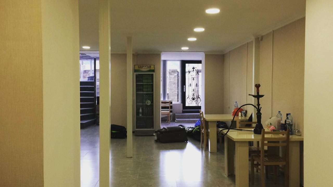 Blossom Hostel Updated ! Обновлено !!! City Center! Perfect Order!!! Snow-White Bed Linen!!! Идеальный Порядок!!! Белоснежное Постельное Белье!!! Центр Города !!! Tbilisi Exteriér fotografie