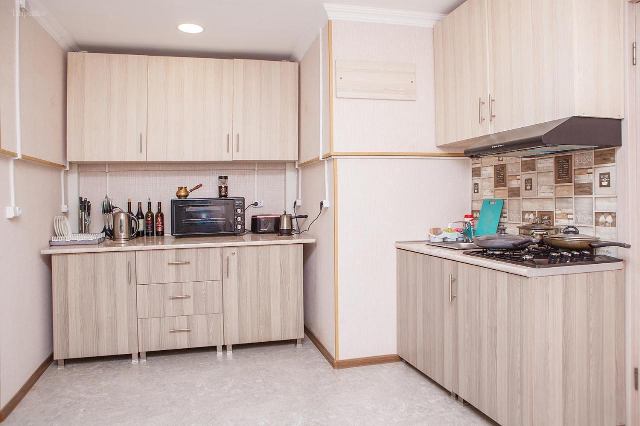 Blossom Hostel Updated ! Обновлено !!! City Center! Perfect Order!!! Snow-White Bed Linen!!! Идеальный Порядок!!! Белоснежное Постельное Белье!!! Центр Города !!! Tbilisi Exteriér fotografie