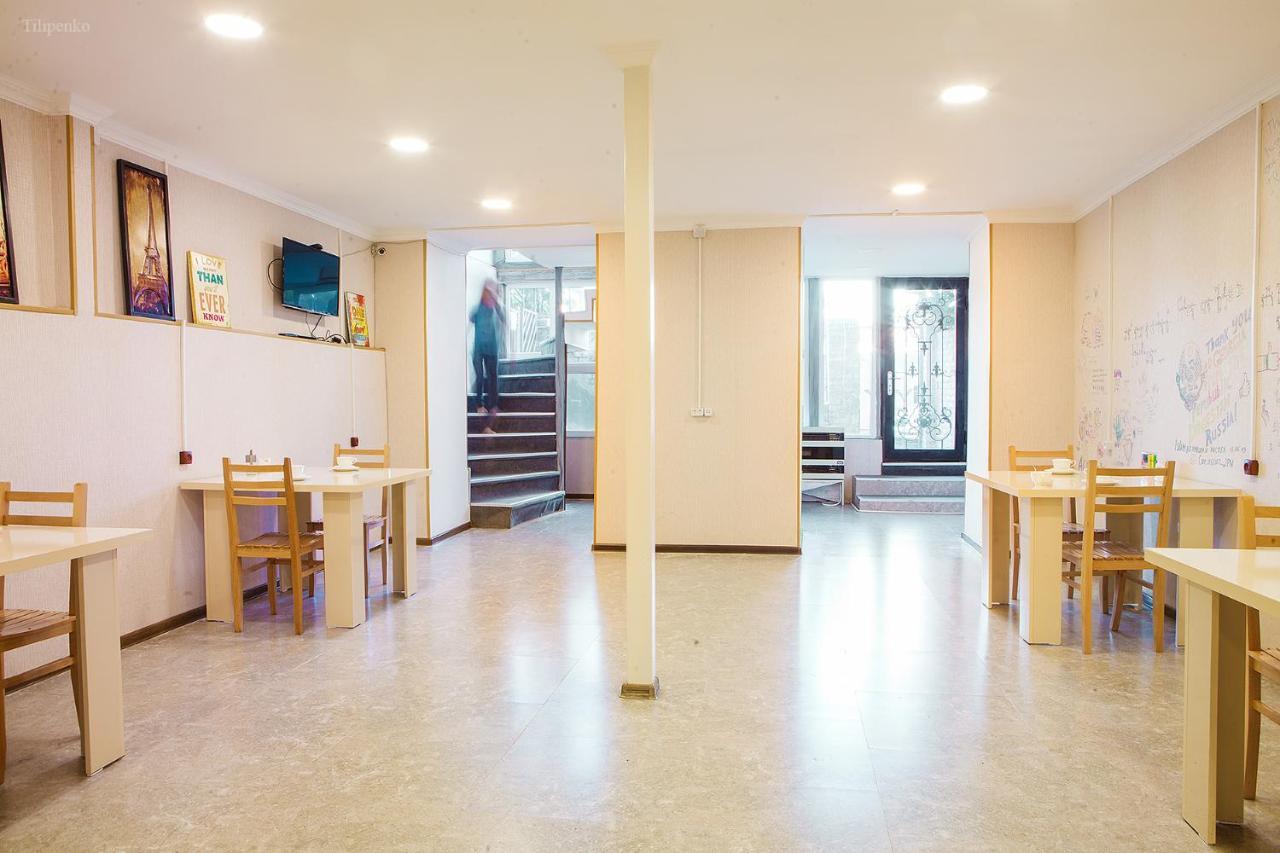 Blossom Hostel Updated ! Обновлено !!! City Center! Perfect Order!!! Snow-White Bed Linen!!! Идеальный Порядок!!! Белоснежное Постельное Белье!!! Центр Города !!! Tbilisi Exteriér fotografie
